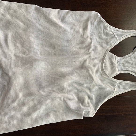 Lululemon white and gray tank - Picture 5 of 7